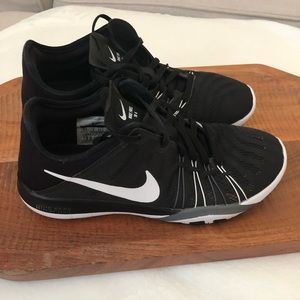 Nike Free Trainer 6